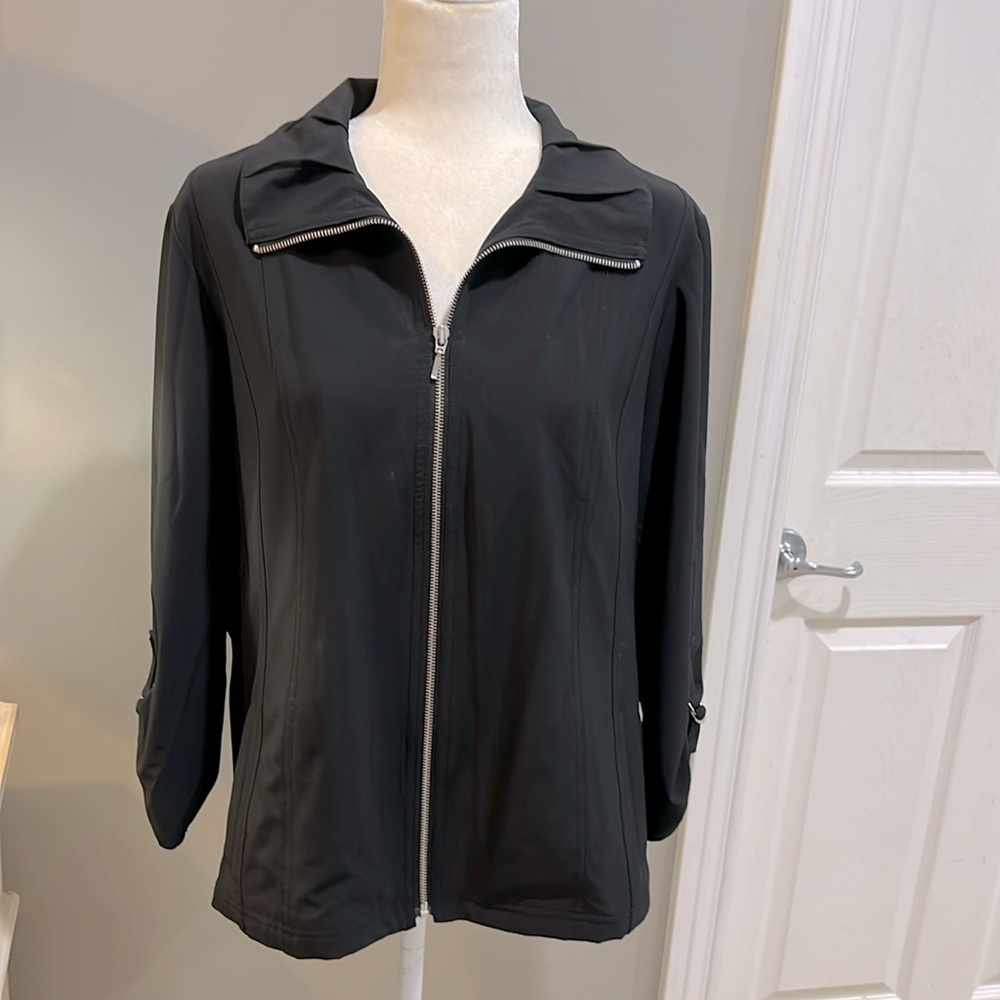 NWOT CHICO’S Weekends Zip Front Jacket - Size 2